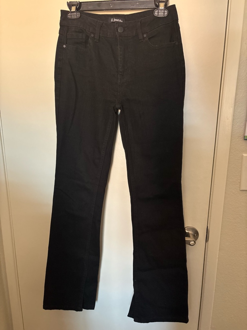 d. jeans Women's Black Bootcut Jeans, Size 4
